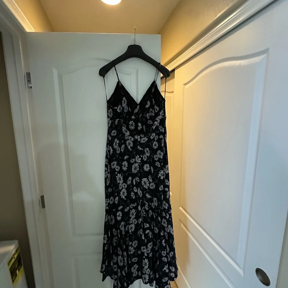 Michael Kors Collection Daisy Silk Crepe De Chine Handkerchief Slip Dress - Picture 5 of 10